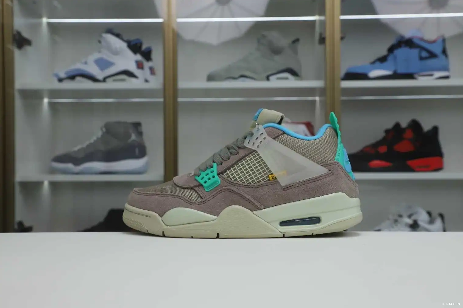 UNION RETRO 'TAUPE LA Kimikick AIR JORDAN HAZE' 4 X 0725